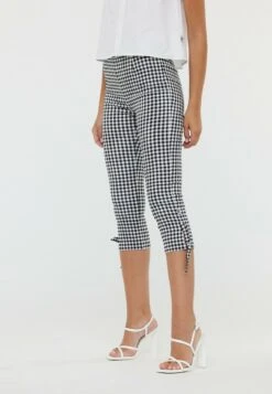 Lee Cooper Georgia - Shorts - Navy 7 Lee Cooper Georgia - Shorts - Navy -Lee Cooper 26d35a1e35c04740b047a39a7f0f5d6b