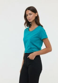 Lee Cooper T-Shirt Basic - Glossy Green 6 Lee Cooper T-Shirt Basic - Glossy Green -Lee Cooper 5abc276f4cef499f8d107369064ecef1