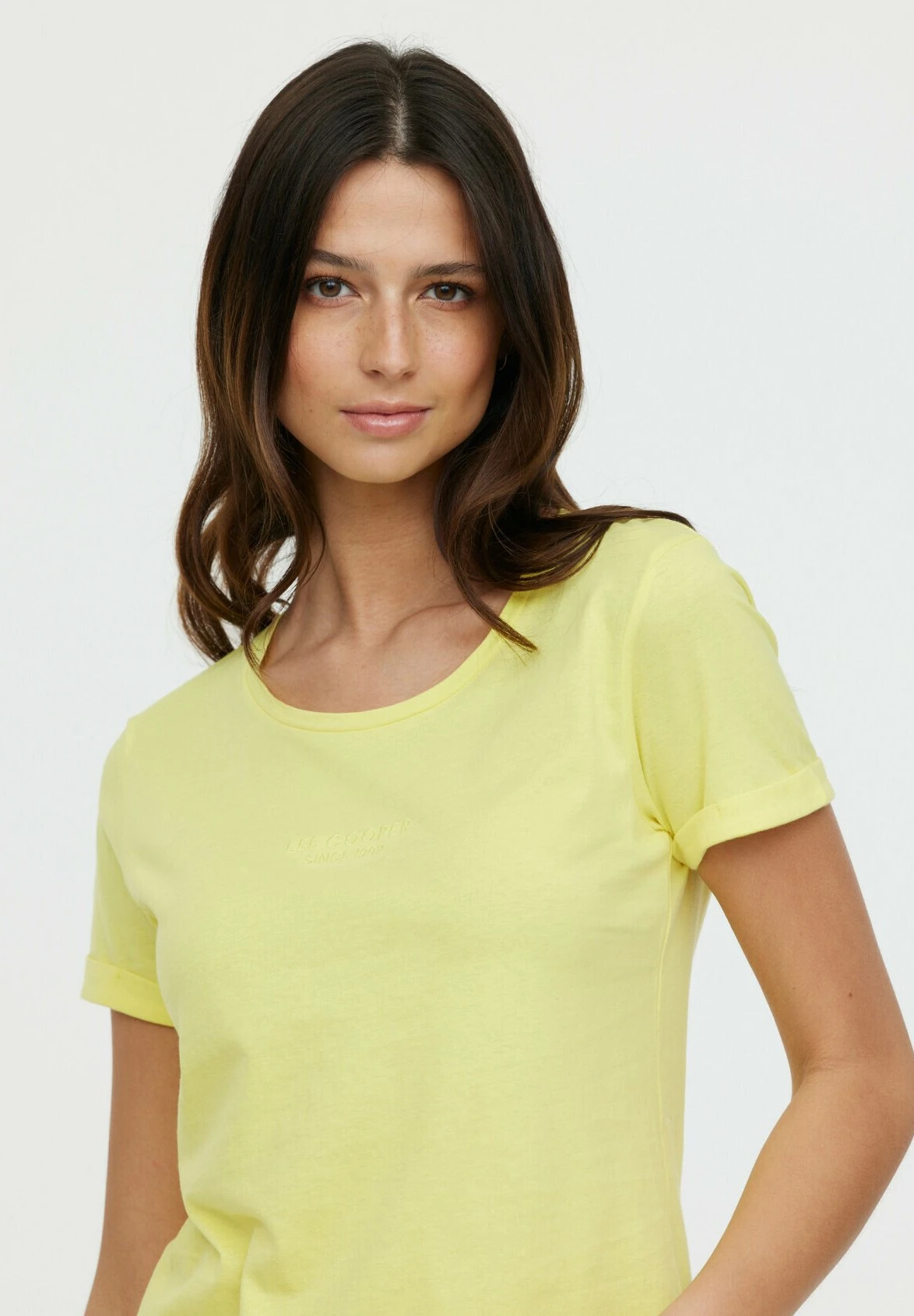 Lee Cooper Arari Mc - T-Shirt Basic - Lemon 3 Lee Cooper Arari Mc - T-Shirt Basic - Lemon - Afbeelding 3