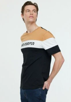 Lee Cooper Acho Mc - T-Shirt Print - Black 7 Lee Cooper Acho Mc - T-Shirt Print - Black -Lee Cooper 9ba91a3fadb9433b818e2476a9347c76